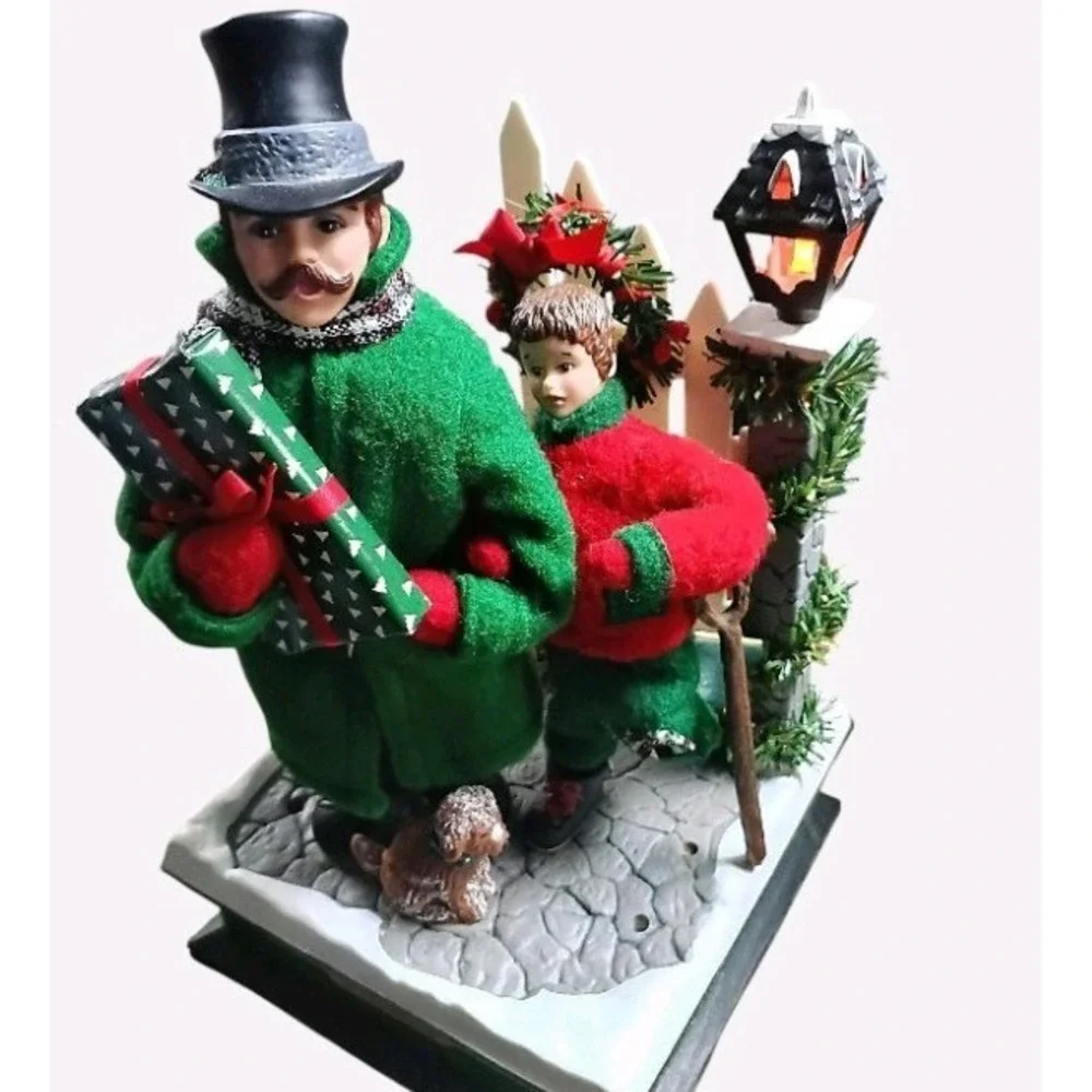 Vintage Holiday Creations Dickens  Carolers Scene 1993 Music & Light Works